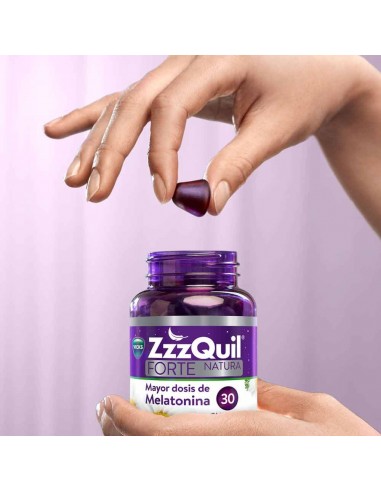 ZzzQuil Natura Forte Gummies frutos desl bosque 30 unidades
