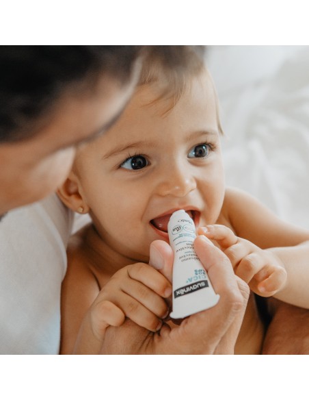 Suavinex CICA Bálsamo Protector para Labios 15ml